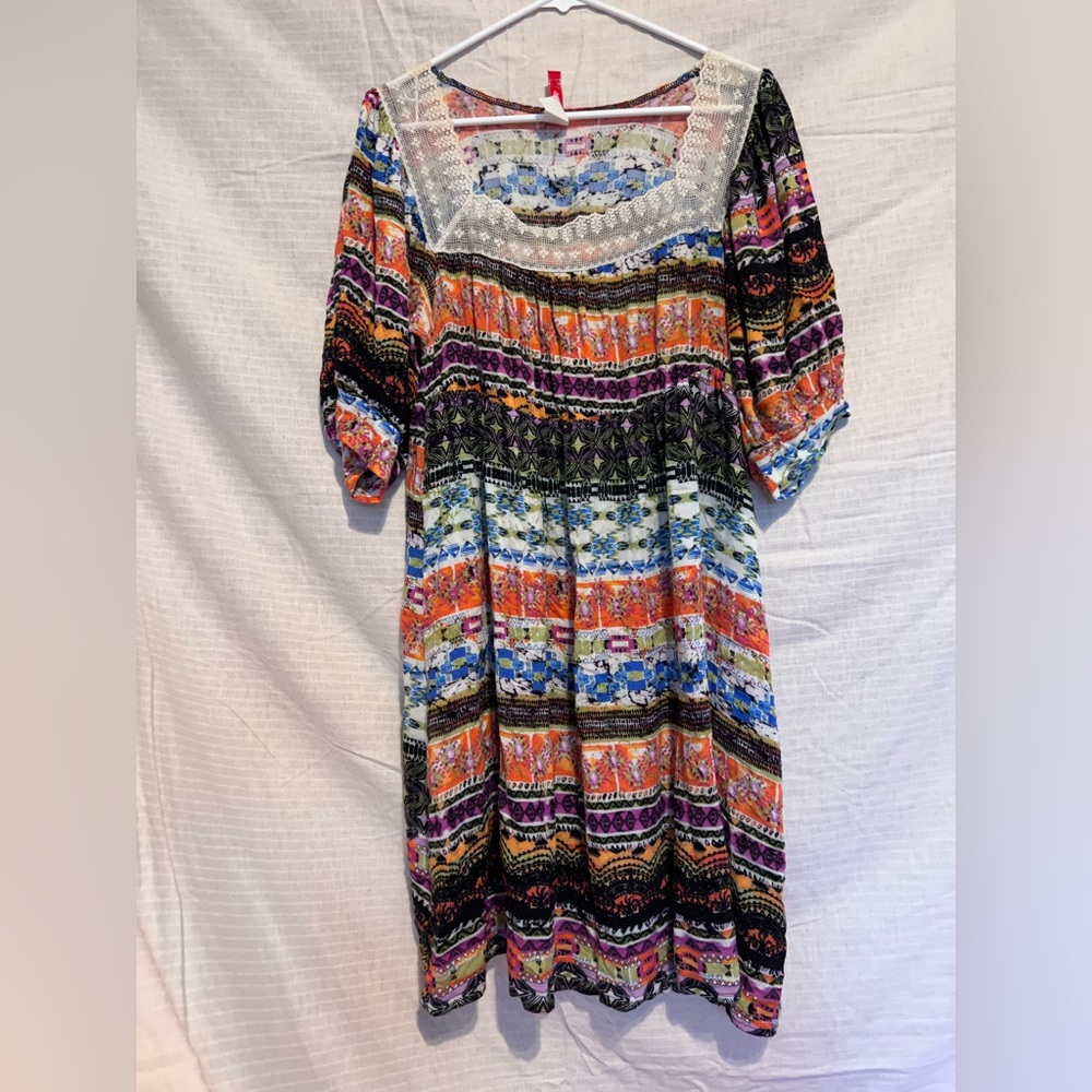 J mode brand XL dress. Mis-matched print dress. Multi color dress. Puff sleeves